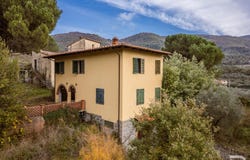 Loro Ciuffenna, Tuscany 52024