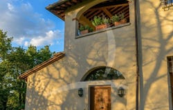 Arezzo, Tuscany 52100