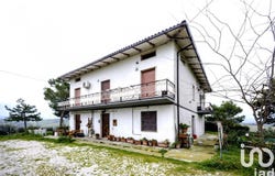 Bellante, Abruzzo 64020