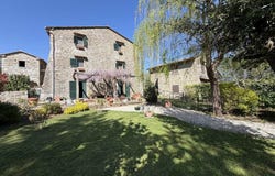 Cortona, Tuscany 52044