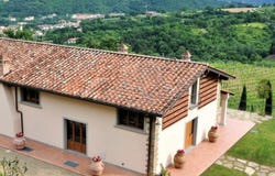 Capolona, Tuscany 52010