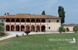 Piazza Giuseppre Garibaldi, Sinalunga, Toscana|Tuscany 53048
