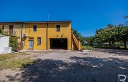 Collesalvetti, Tuscany 57014