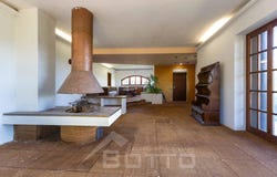 Borgomanero, Piedmont 28021
