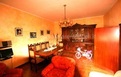 Bettolle, Tuscany 53048