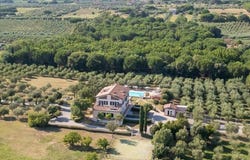 Cecina, Tuscany 57023