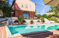 Carmignano, Tuscany 59015