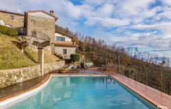 Serravalle Pistoiese, Tuscany 51030