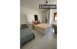 rome, Lazio 00137