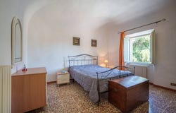 Volterra, Tuscany 56048