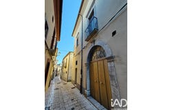 Acerenza, Basilicata 85011