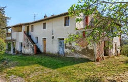 Palaia, Tuscany 56036