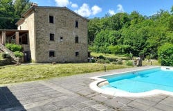 Monterchi, Tuscany 52035