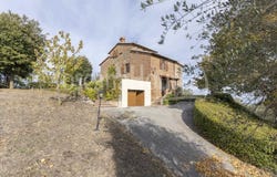 Montepulciano, Tuscany 53045