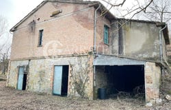 Chiusi, Tuscany 53043