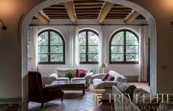 Montalcino, Tuscany 53024