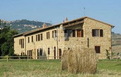 Volterra, Pisa