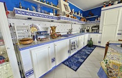 Collesano, Sicily 90016