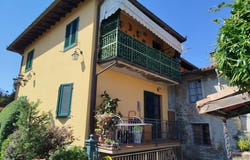 Molazzana, Tuscany 55020