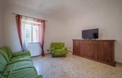 Volterra, Tuscany 56048