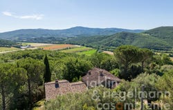 Cortona, Tuscany 52044