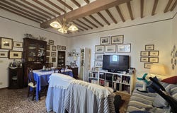 Volterra, Tuscany 56048