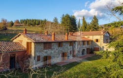 Loro Ciuffenna, Tuscany 52024