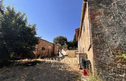 Paciano, Umbria 06060