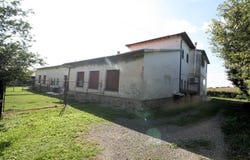 Roccastrada, Tuscany 58036