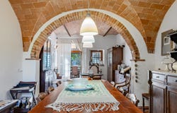Volterra, Tuscany 56048