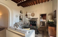 Montepulciano, Tuscany 53045