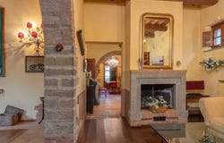 Centoia, Tuscany 52044