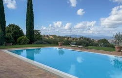 Roccalbegna, Tuscany 58053