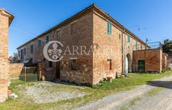 Asciano, Tuscany 53041