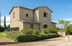 Cortona, Tuscany 52044