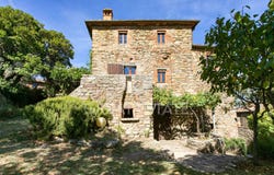 Bucine, Tuscany 52021