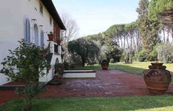 Lucca, Tuscany 55100