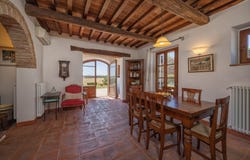 Cortona, Tuscany 52044