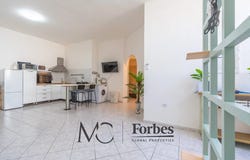 Orosei, Sardinia 08028