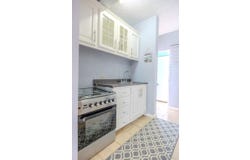 71 BARBICAN ROAD unit: C4, Kingston 6, St. Andrew