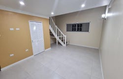 3 HILLCREST AVENUE unit: 5, Kingston 6, St. Andrew