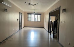 SANDHURST CRESCENT unit: 7, Kingston 6, St. Andrew