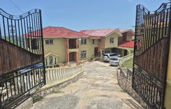 TIARA CLOSE, 194 QUEEN HI unit: A, 3, Kingston 19, St. Andrew