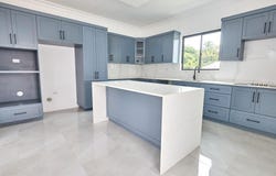 5 FARRINGDON TERRACE unit: 6, Kingston 6, St. Andrew
