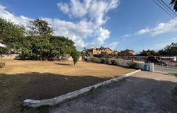 12 KNIGHTSDALE DRIVE, Kingston 19, St. Andrew