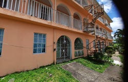 APT 6 ESCAPE VILLAS, Crescent Park, St. Ann