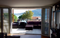 An airy penthouse in Djenovici, Djenovici, Herceg-Novi