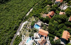 11 Luke Tomanovića, Tivat, Tivat Municipality