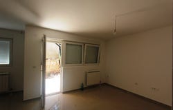 Building in Herceg Novi, Igalo, Herceg-Novi