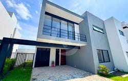 7302 Av. Lorenzo Barcelata, Zapopan, Jalisco